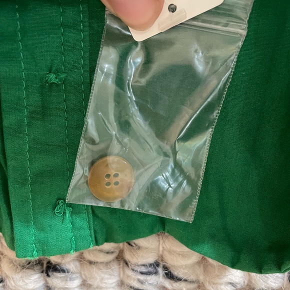 💚 NWT Maeve Anthropologie lead green button front scalloped cropped tank sz 2 - Picture 10 of 10